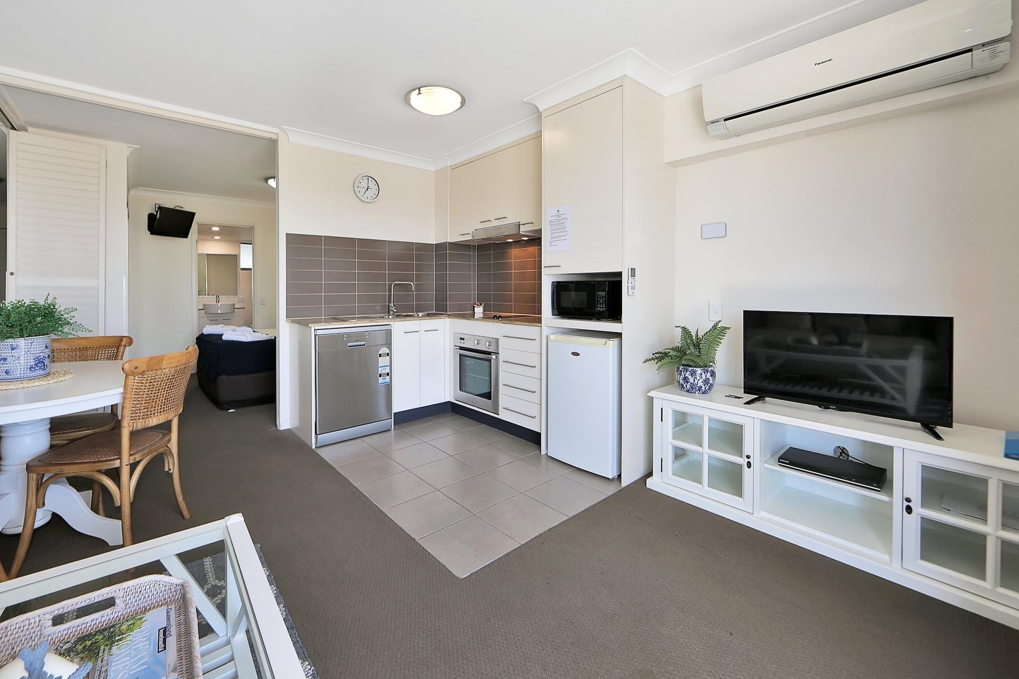 The Point Resort Bargara Eksteriør billede