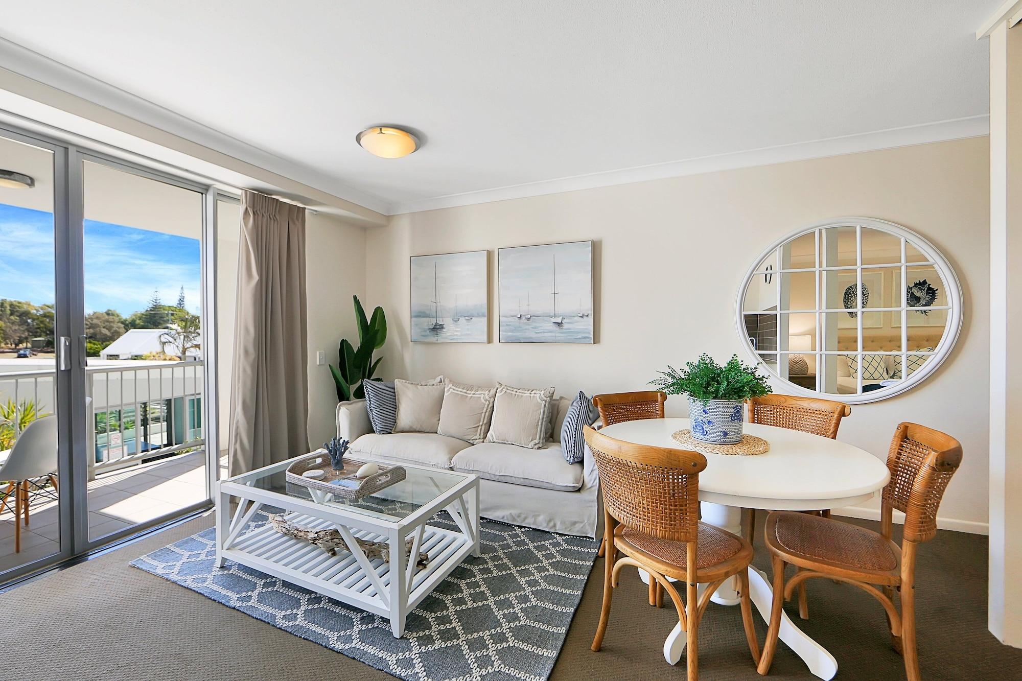 The Point Resort Bargara Eksteriør billede